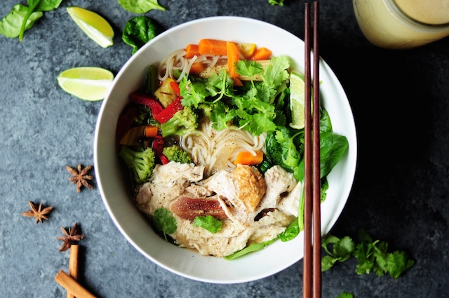 Adventures with Vietnamese Cuisine: Delights and Discomforts in Hanoi