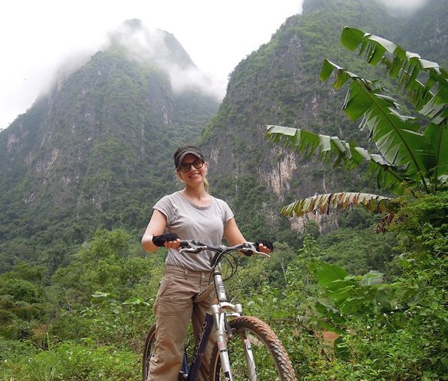 biking-in-laos1