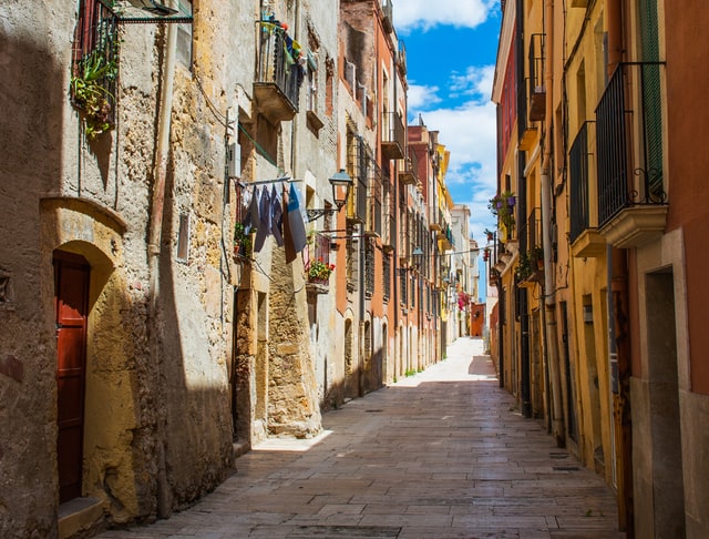 How 5 Months In Spain Infected Me With Wanderlust For Life
