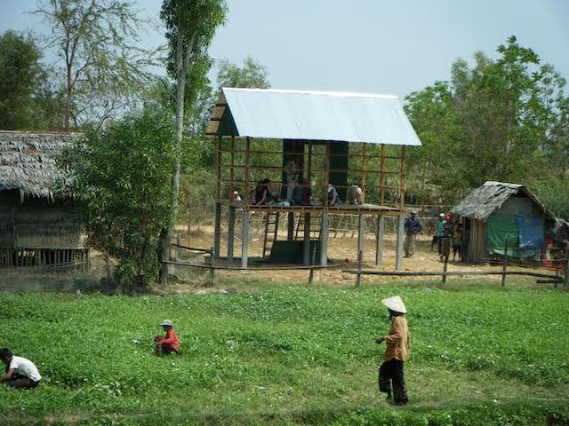 Volunteer in Cambodia: Building Dream Houses 