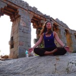 12 Benefits of Practicing Yoga While Traveling