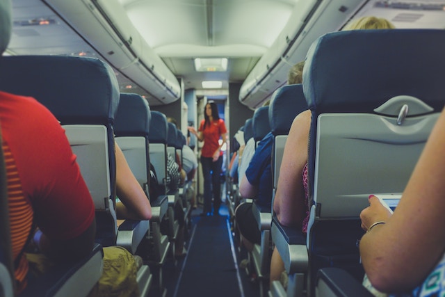 Lessons I’ve Learned From Flight Attendants