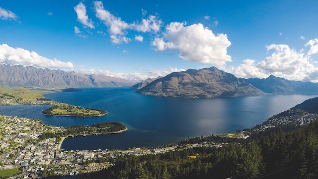 Living in New Zealand: The Real Deal with Kristen Kellogg