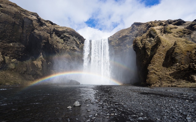 A Quick Getaway to Iceland: A Conversation with Caroline Lupini