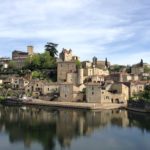 Of Work and Wine: Vineyard Volunteering in Puy-l’Eveque