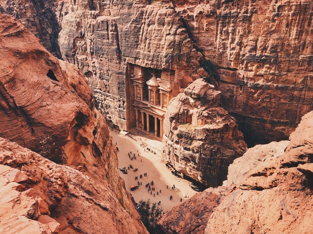 Travel Jordan: Jordanian Culture, Customs and Cuisine