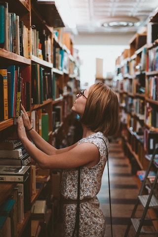 Best Independent Book Stores in Paris