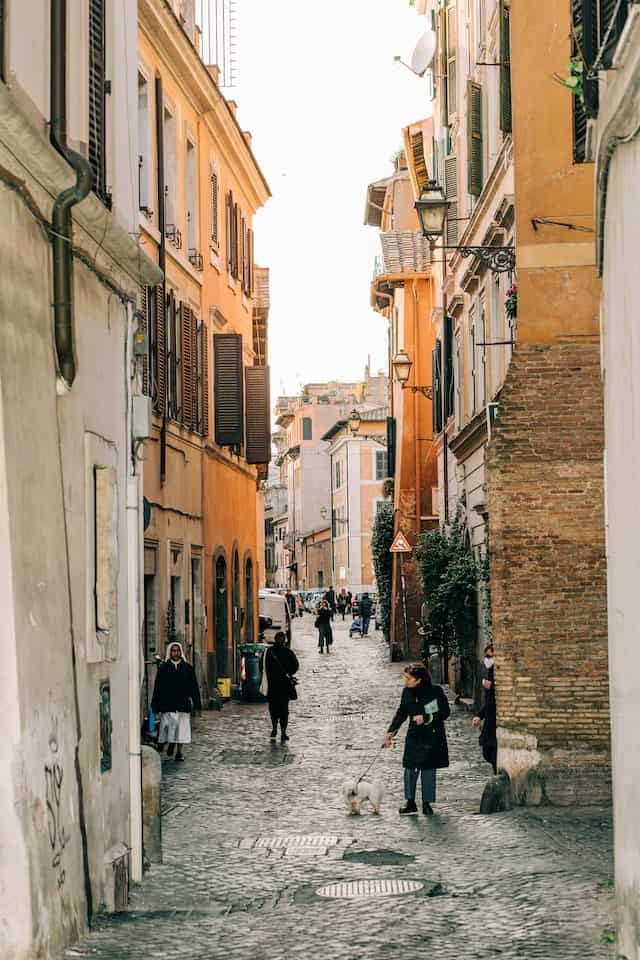 4 Surprising Habits I’ve Picked Up From Living in Italy,