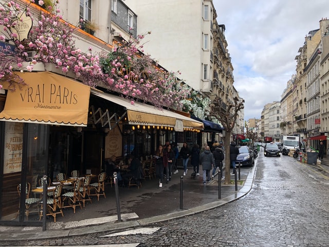 French Madame: Paris Photo of the Day: Le Bon Marché