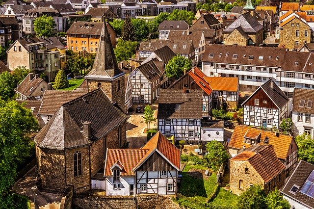 6 Curious Cultural Tidbits I’ve Learned Teaching in Germany