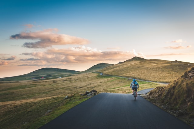 Biking Cross Country: In Conversation with Lorraine Lambert