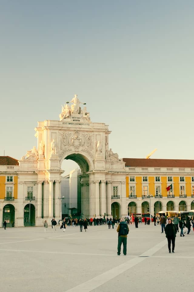 Traveling to Portugal, a Perfect Alternative to Italy
