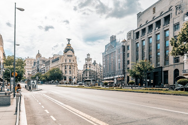 De Madrid al Cielo: From Madrid to the Sky