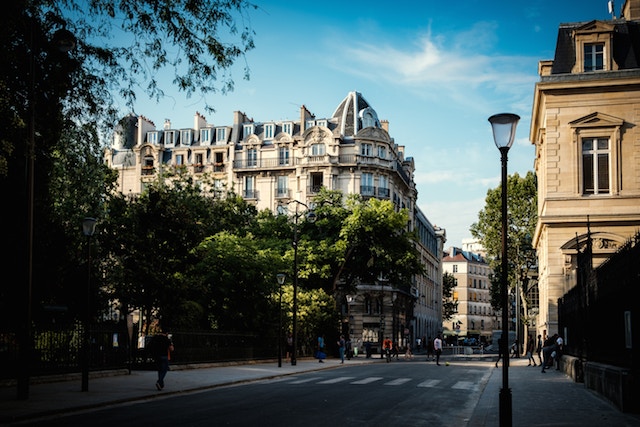 Making Life Elsewhere: Leaving New York for Paris