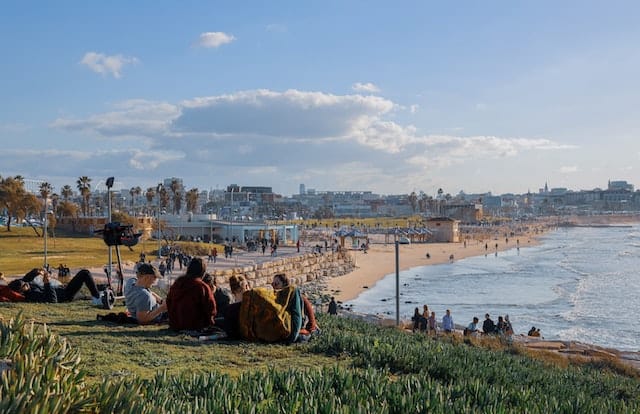 Tel Aviv, a Love Letter By Leonora Barton