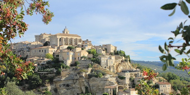 7 Reasons To Visit Provence, France