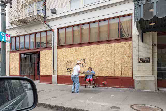 Insert photo - Broadway Hotel boarded up.jpg