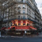 Chirstmas in Paris: An Art or a Test of Endurance